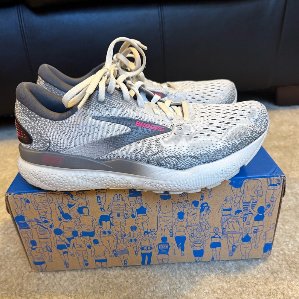 Brooks Gray and White Sneakers with Pink Highlights